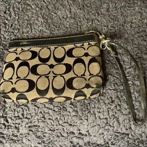 Small Coach wristlet
